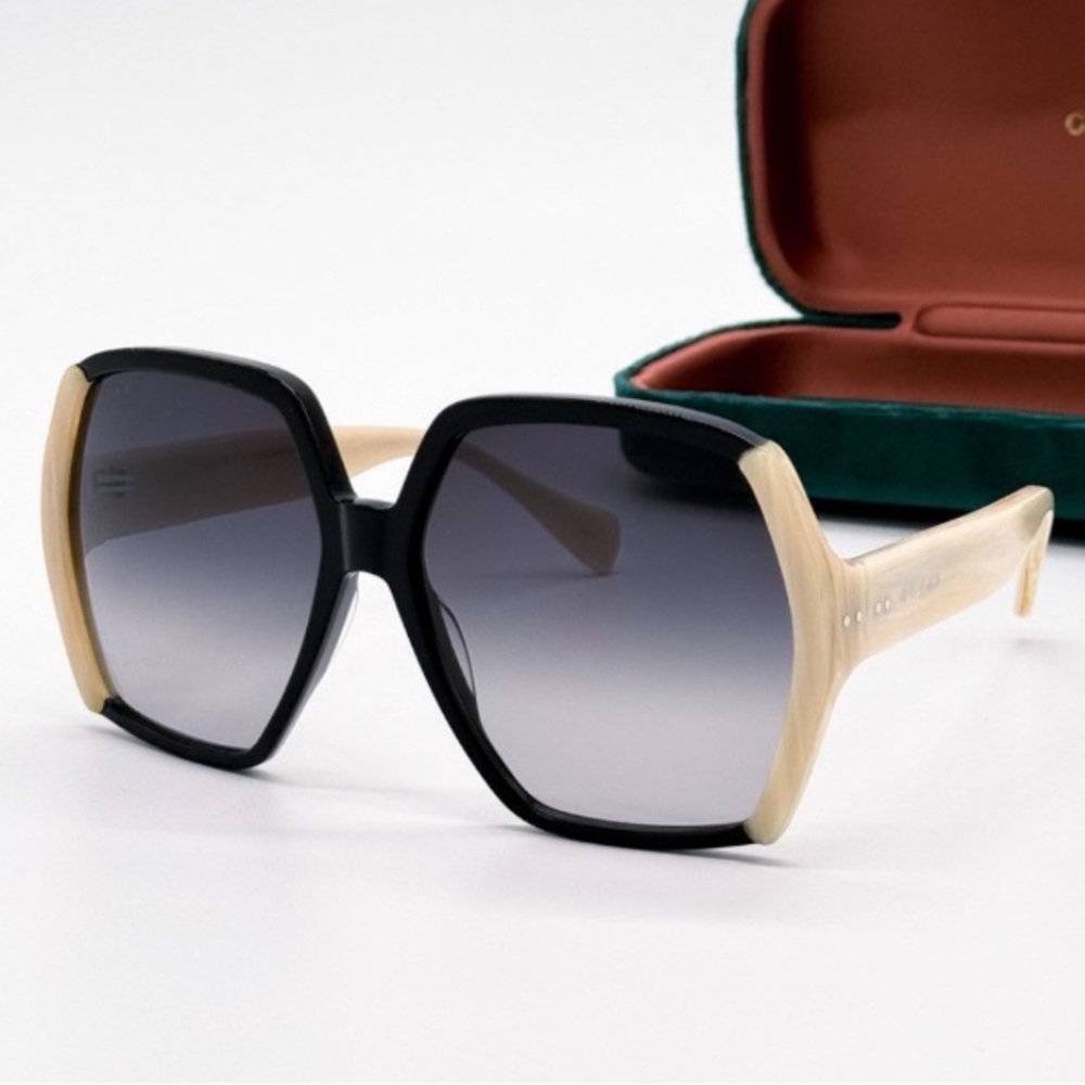 Excluded Gucci Sunglasses, New 365 - Picture 3 of 4